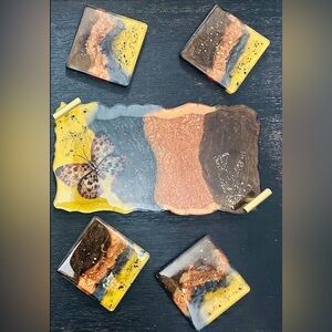 Decorative Resin Tray With handles and Coasters.
